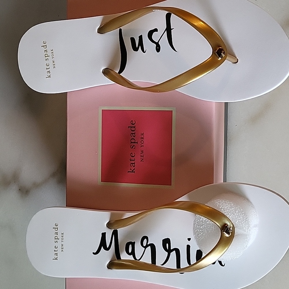 Kate Spade Nayla flip flops